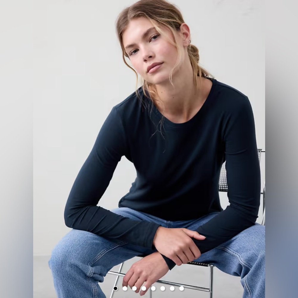 Banana republic timeless tee